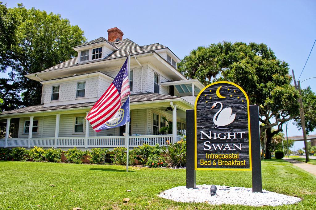Night Swan Intracoastal Bed & Breakfast 新士麦那海滩 外观 照片
